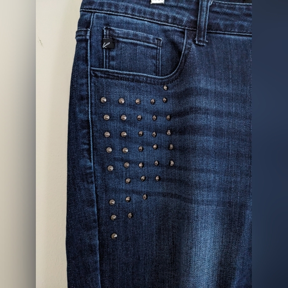 Fashion Nova jeans - Picture 2 of 4